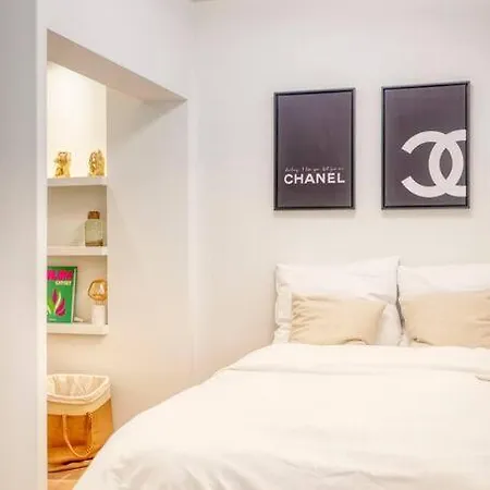 Luxurious In Epicenter *